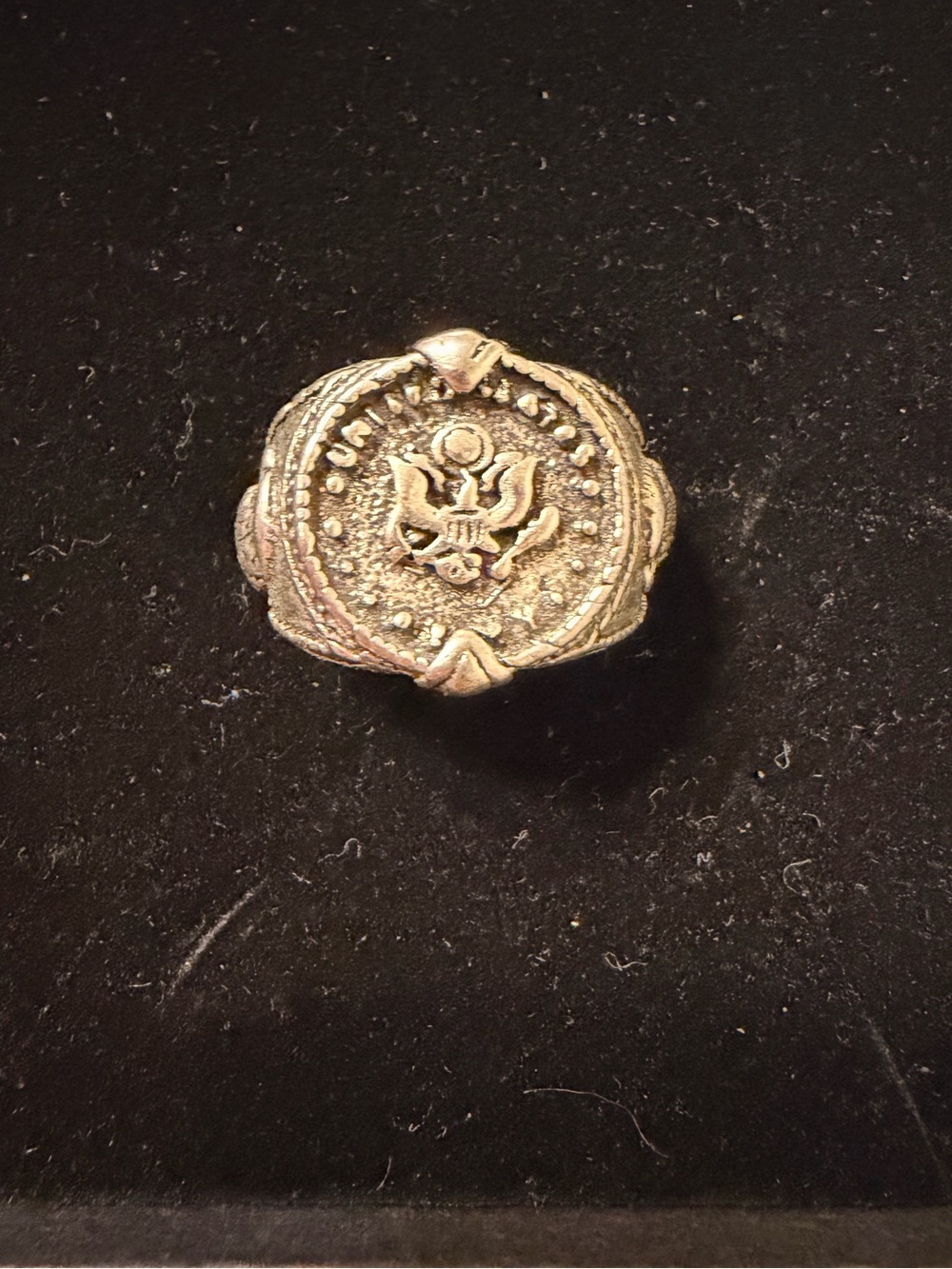 Men’s Stainless Steel US Military Contemporary eagle Themed Signet Ring.